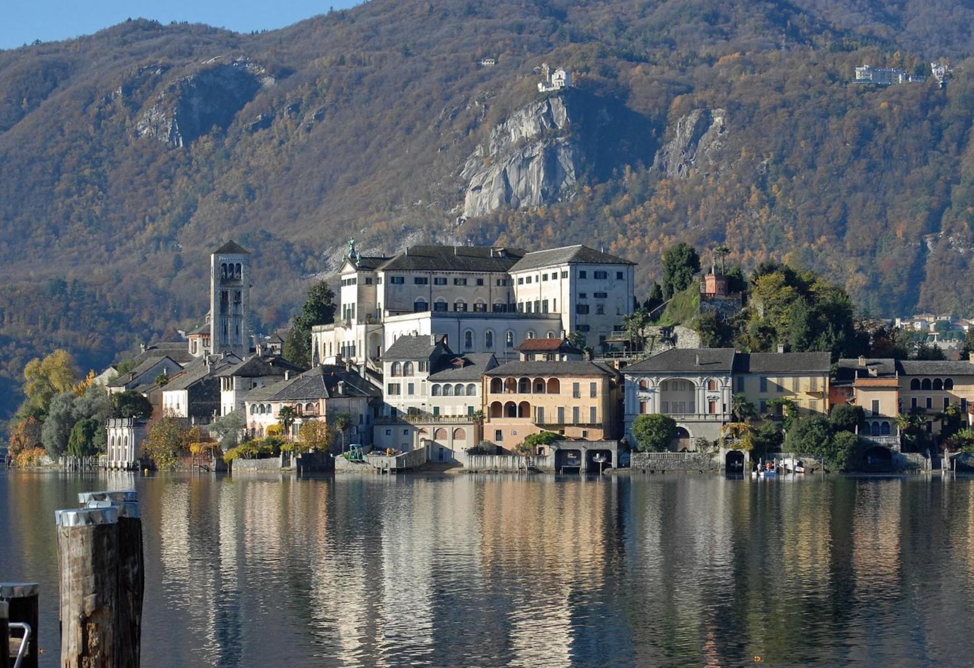 Camelia Riviera D'Orta Leilighet Gozzano Eksteriør bilde